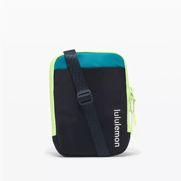 lululemon athletica Handbags - Lululemon easy access crossbody true navy/Hawaiian blue